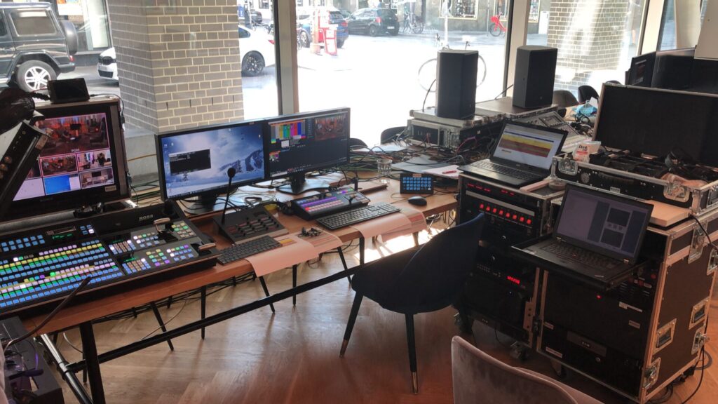 D2E7BFCC-37E6-418D-B6CD-423C2C76733A